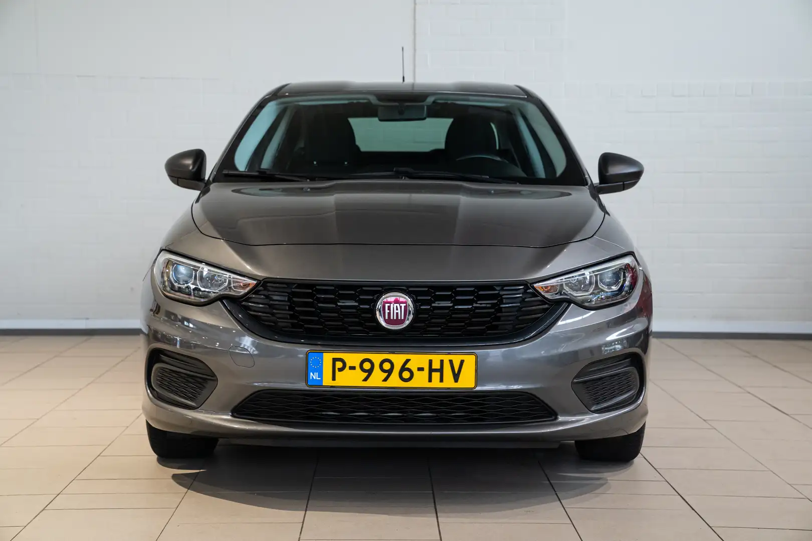 Fiat Tipo 1.4 16V Street | Airco | Elektrische Ramen | Licht Grijs - 2