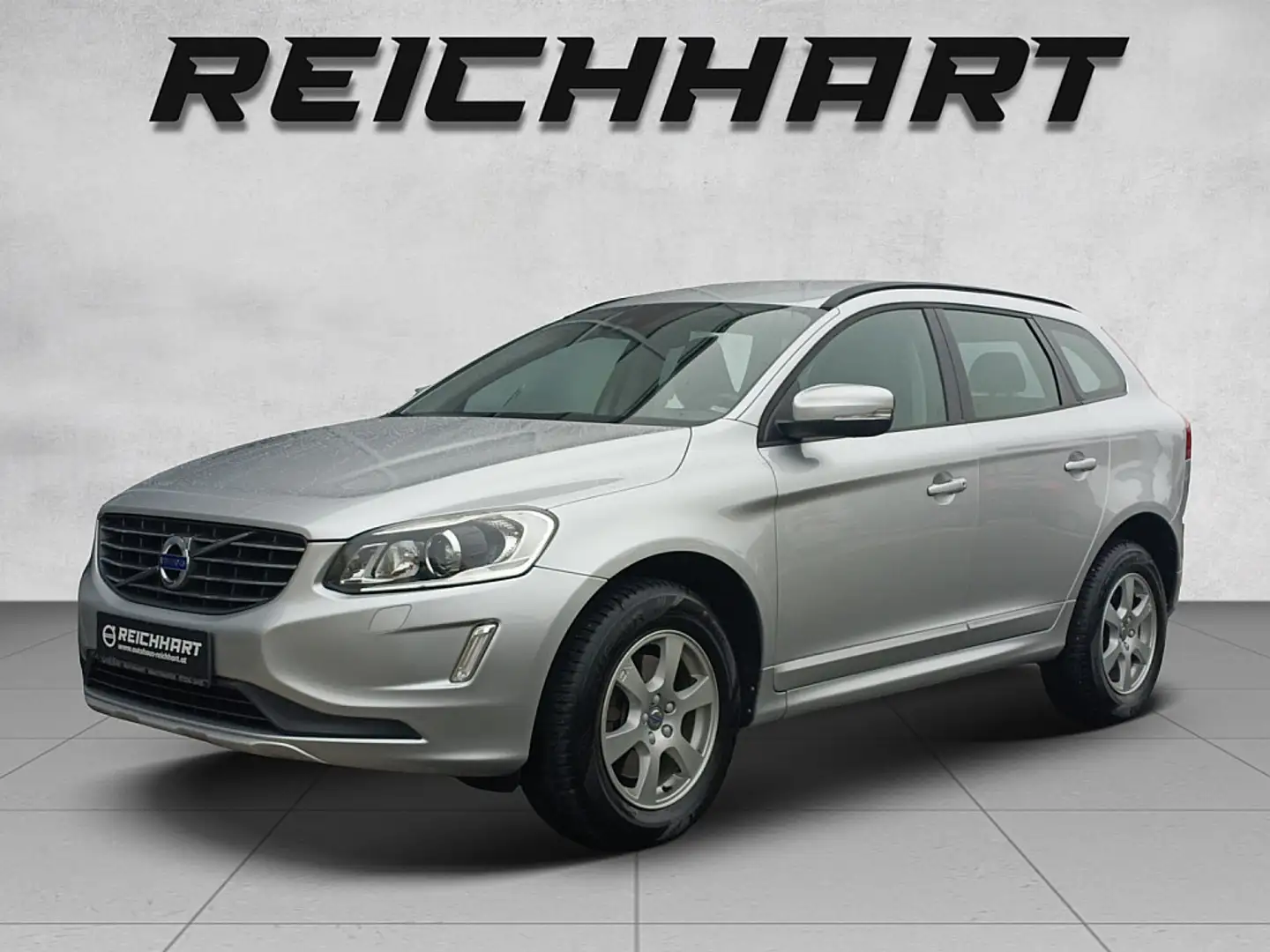 Volvo XC60 D4 Kinetic Geartronic Argent - 1