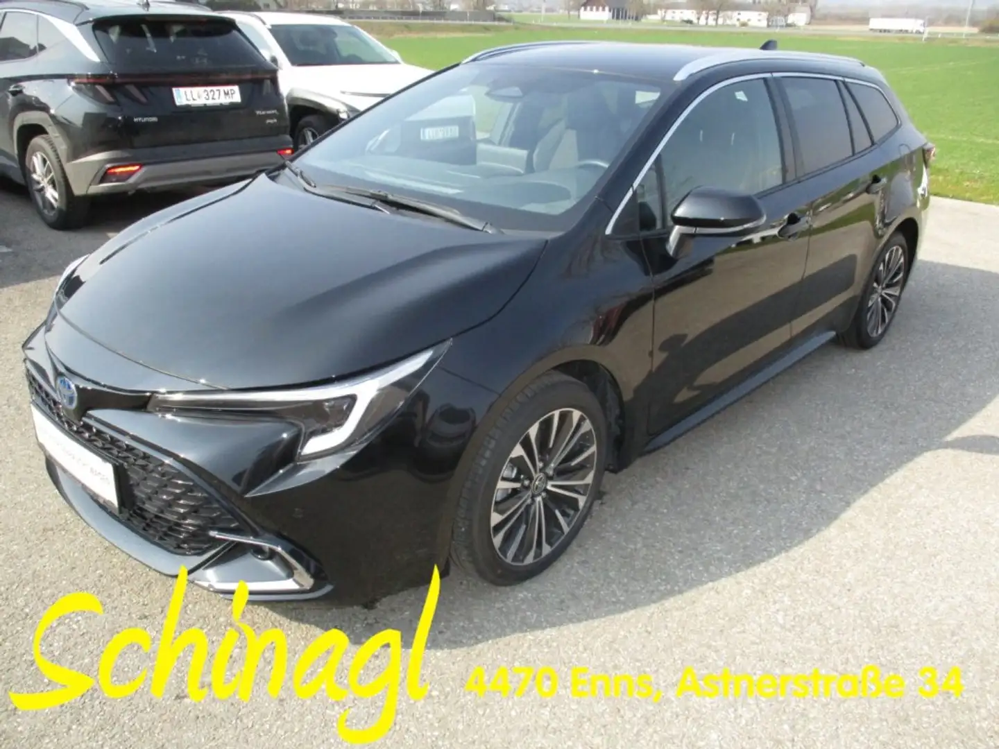 Toyota Corolla 1,8 Hybrid Touring Sports Active drive Schwarz - 1