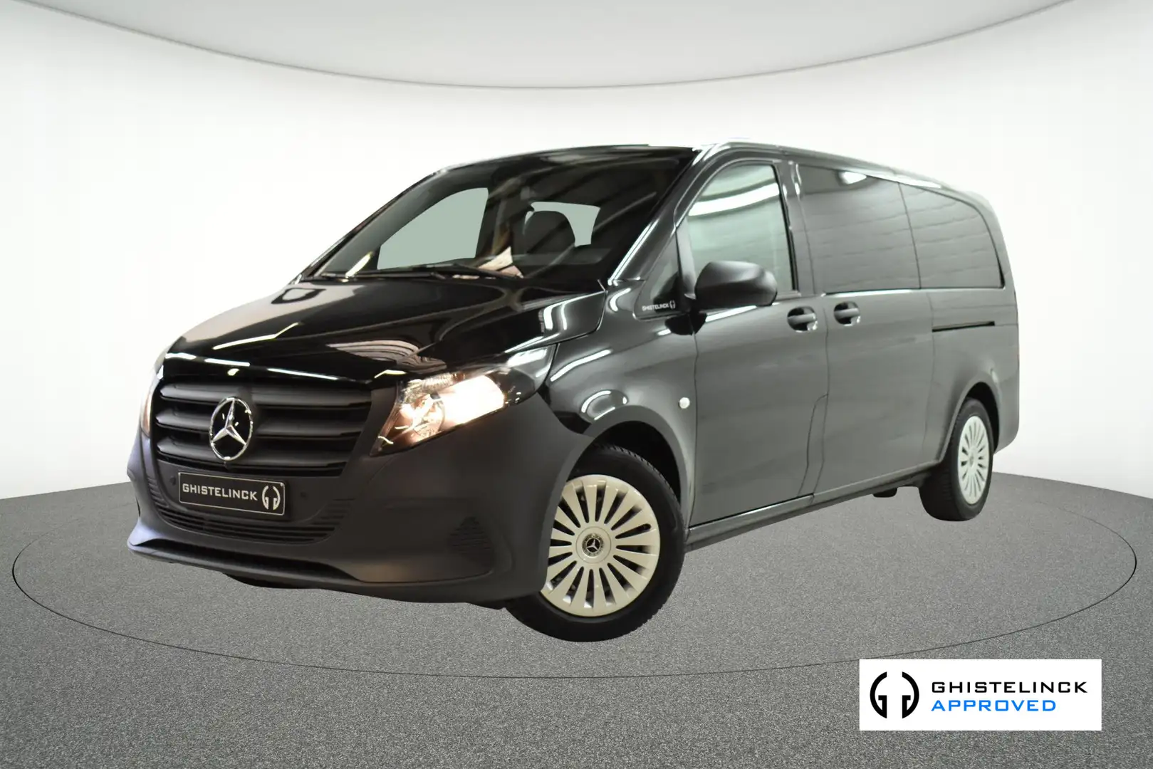 Mercedes-Benz Vito Tourer 114 CDI Pro L3 9G-Tronic Zwart - 1