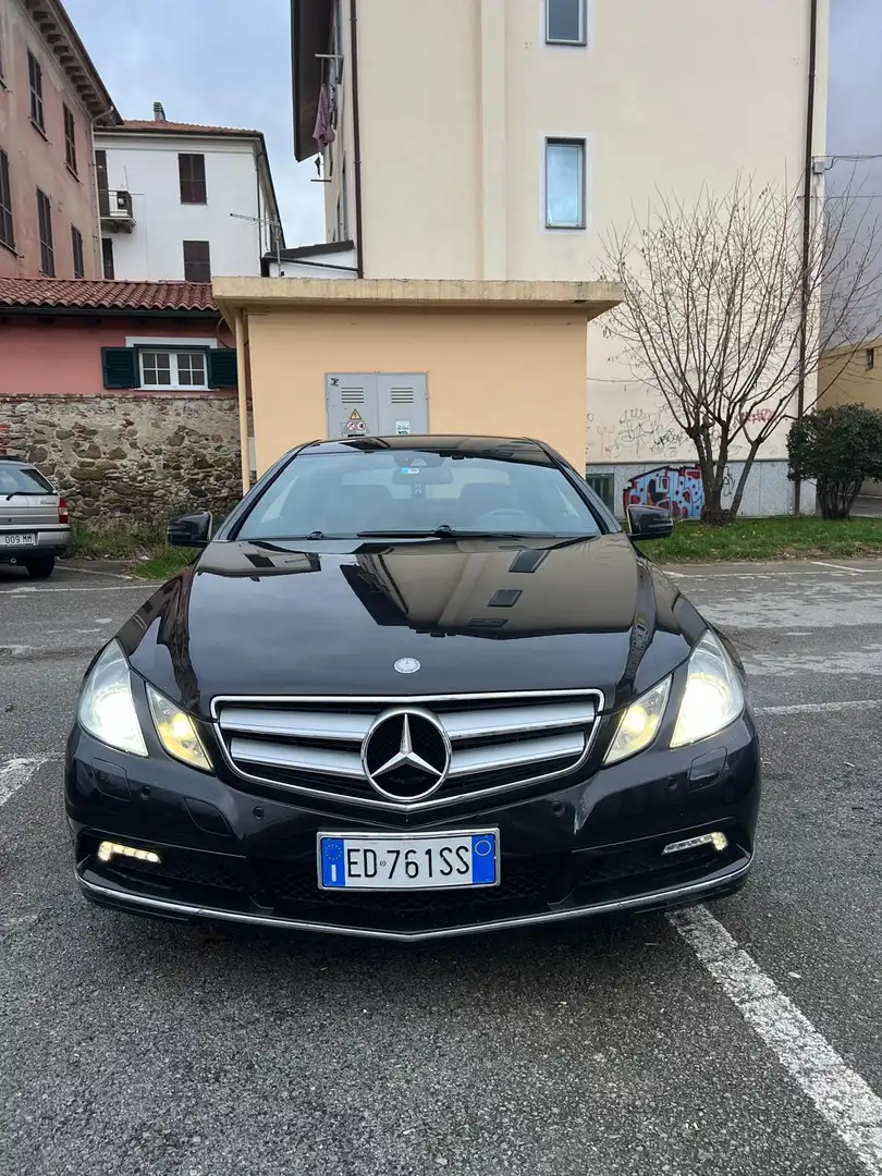 Mercedes-Benz E 250 coupé blueefficiency - 1