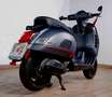 Vespa GTS Super 300 - thumbnail 2