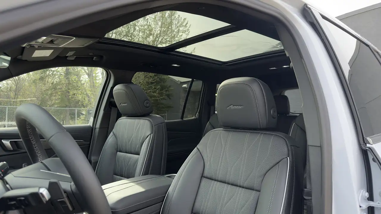 Buick Enclave снимка Buick Enclave