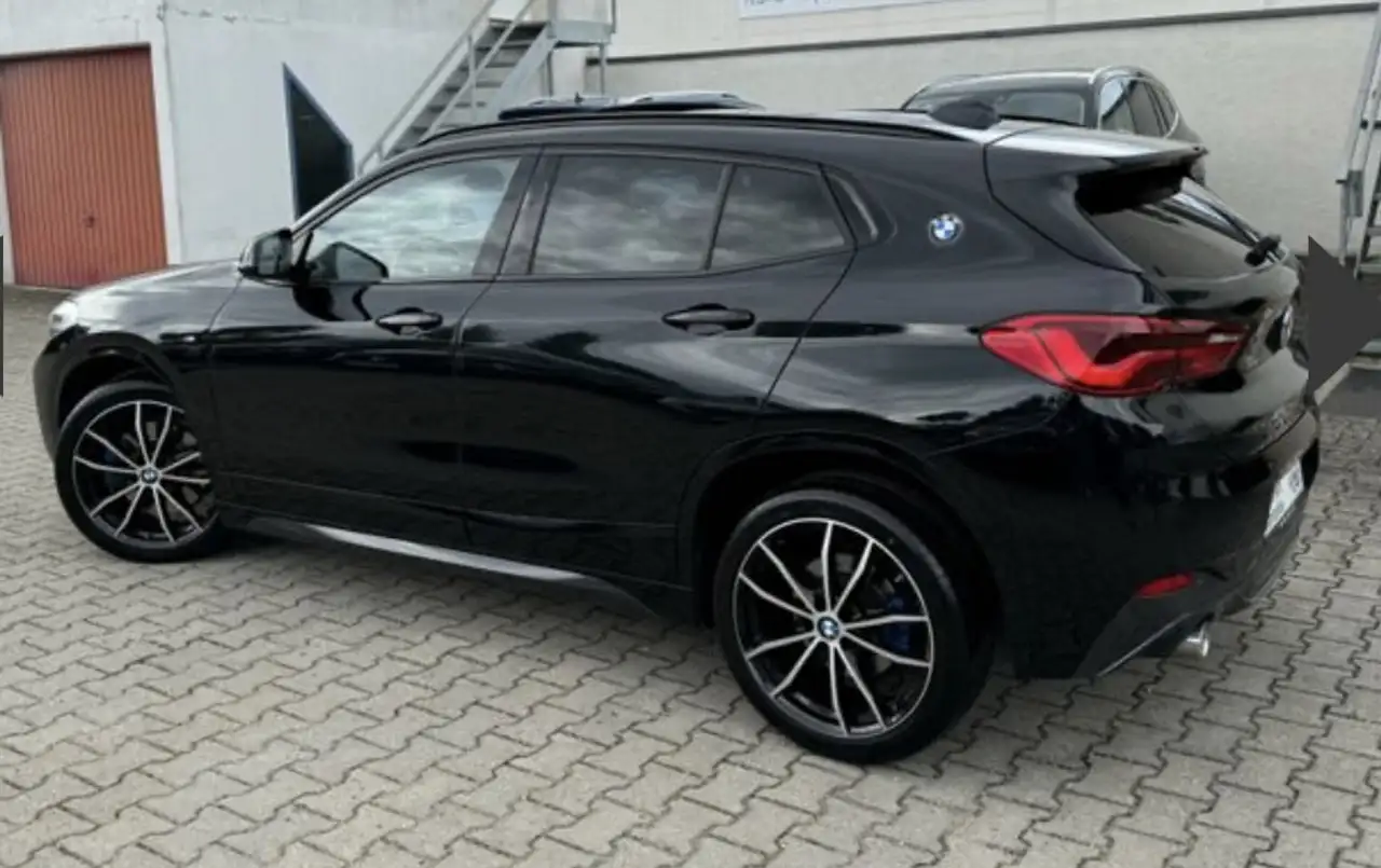BMW X2