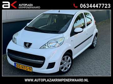 1.0-12V XS Automaat nieuwe apk carplay