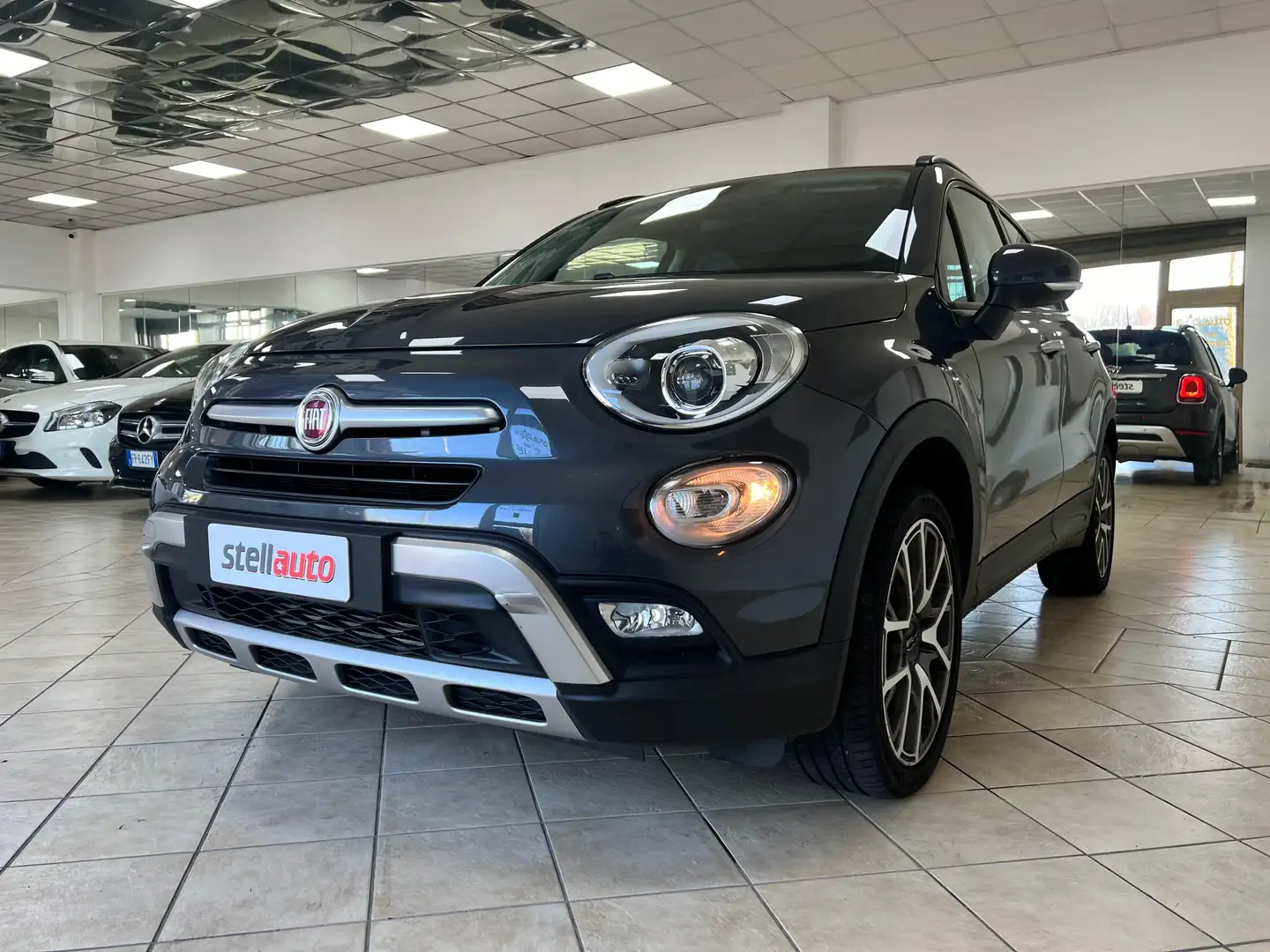 Fiat 500X 500X 1.4 m-air Cross Plus 4x2 140cv Grigio - 1