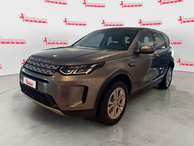Land Rover Discovery Sport main image