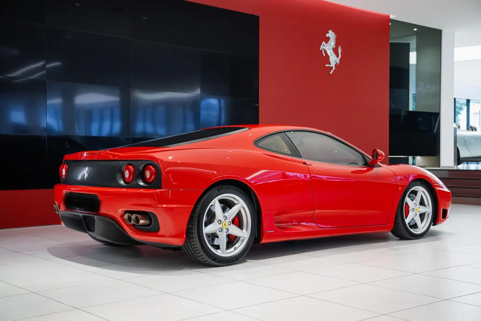 Ferrari 360 Modena 3.6i V8 40v Manual Rojo - 2