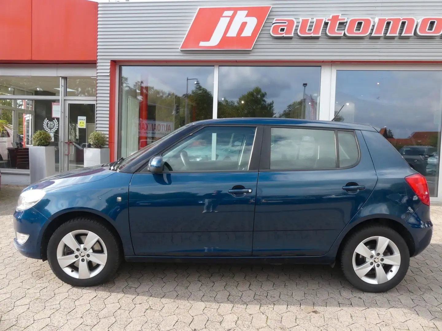 Skoda Fabia Ambition*DSG*PDC*8-fach*Sitzheizung Blau - 2
