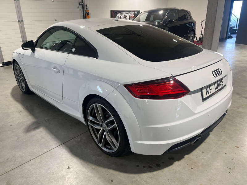 Audi TT Coupe 1.8 TFSI S-line Plus LED Navi EURO6 — photo 8