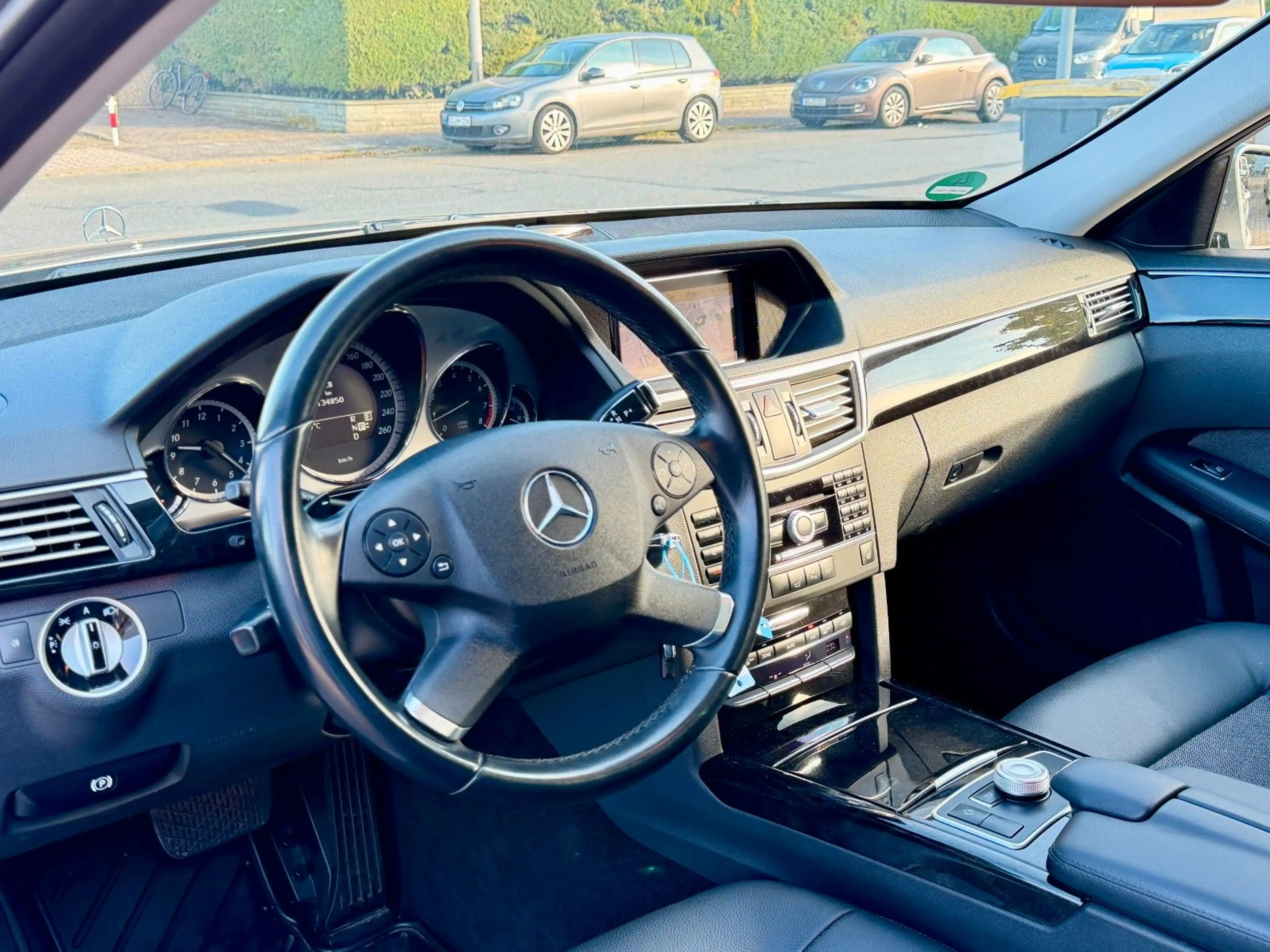 Mercedes-Benz E 250 Avantgarde*Nav*Bi-Xen*Shz*T-Leder* — photo 11