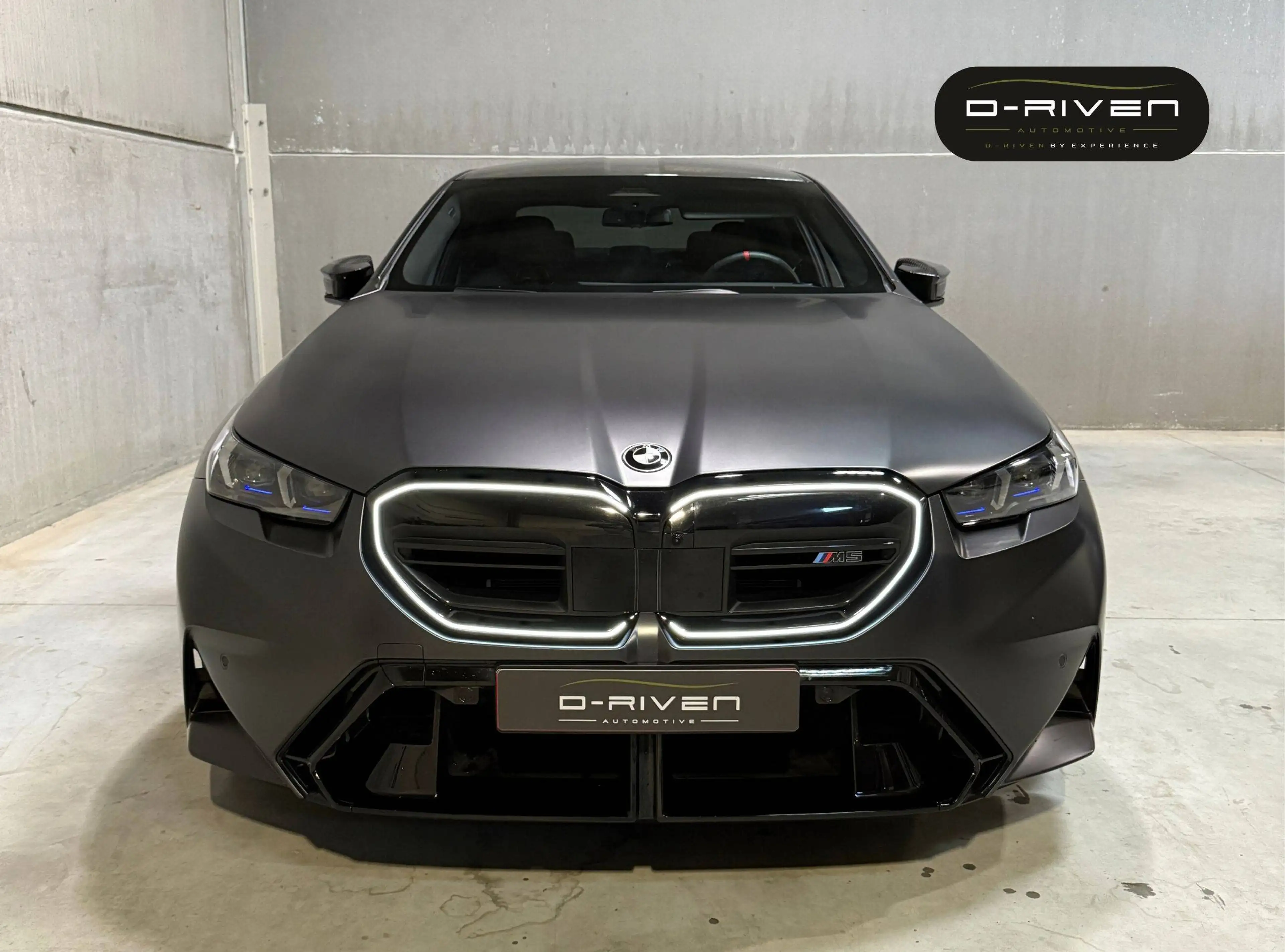 BMW M5 M5 PHEV 4.4 AS (535 kW)*Carbon*PPF*Proff*Als nieuw — photo 2