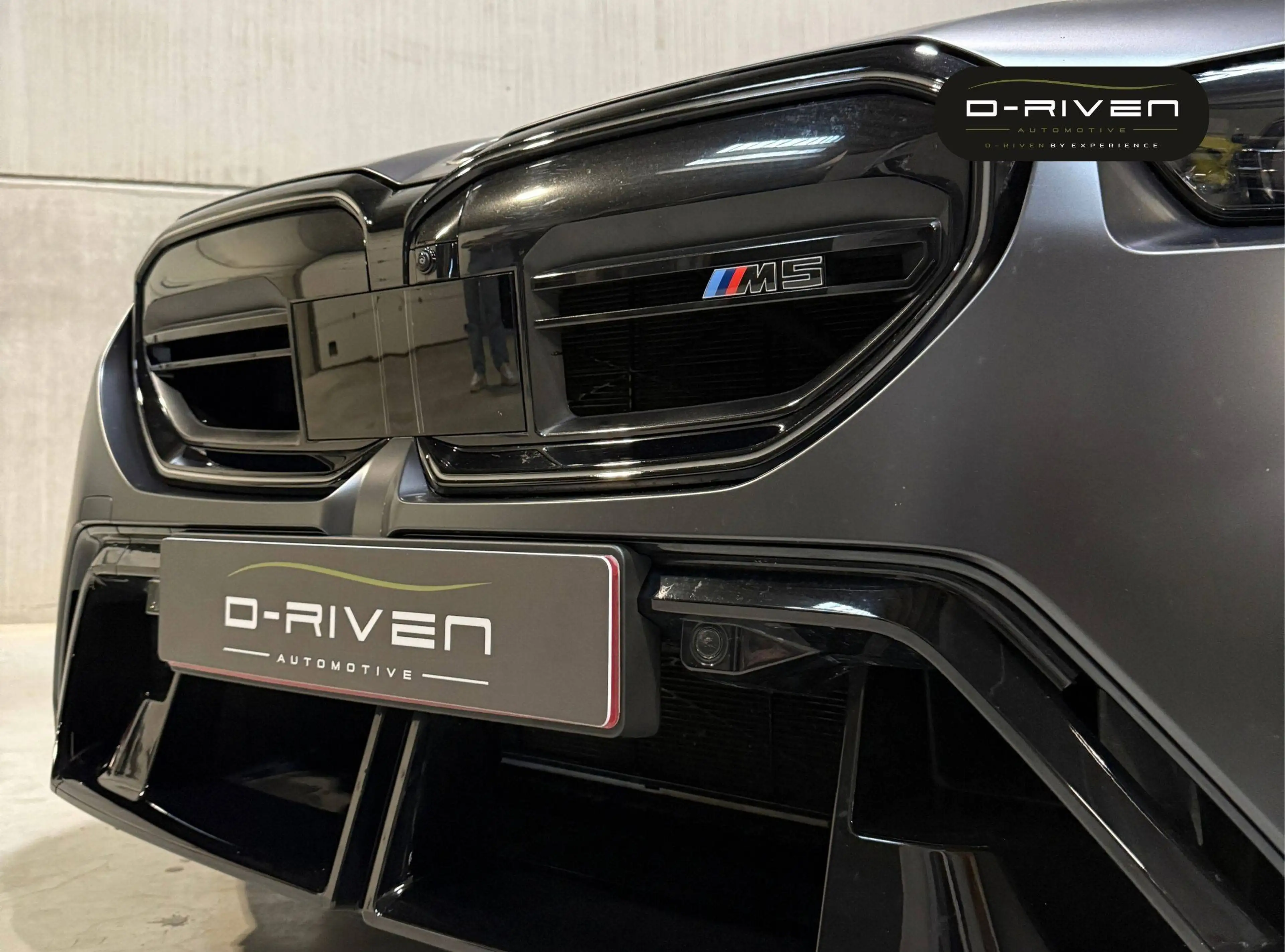 BMW M5 M5 PHEV 4.4 AS (535 kW)*Carbon*PPF*Proff*Als nieuw — photo 4