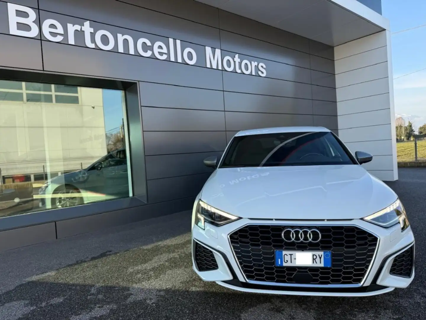 Audi A3 SPB 35 TDI S-tronic S-LINE EDITION SLINE GAR. 2027 Blanc - 2