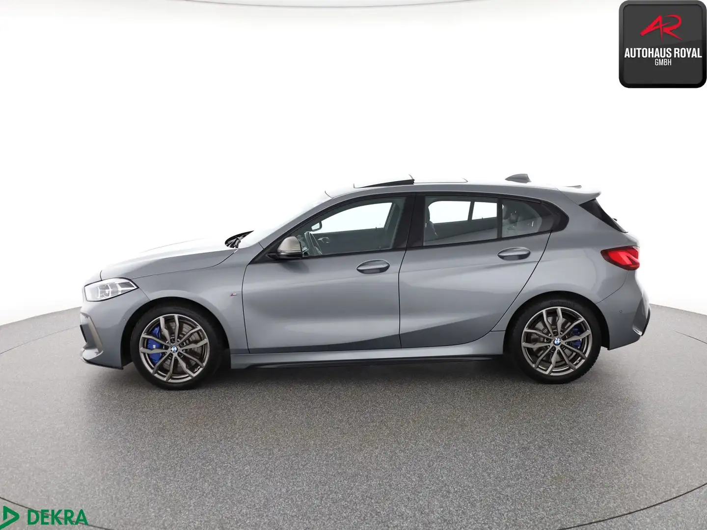 BMW M135 i xDrive SHADOW PANO,HARMAN/K,KAMERA,MEMORY Gris - 2