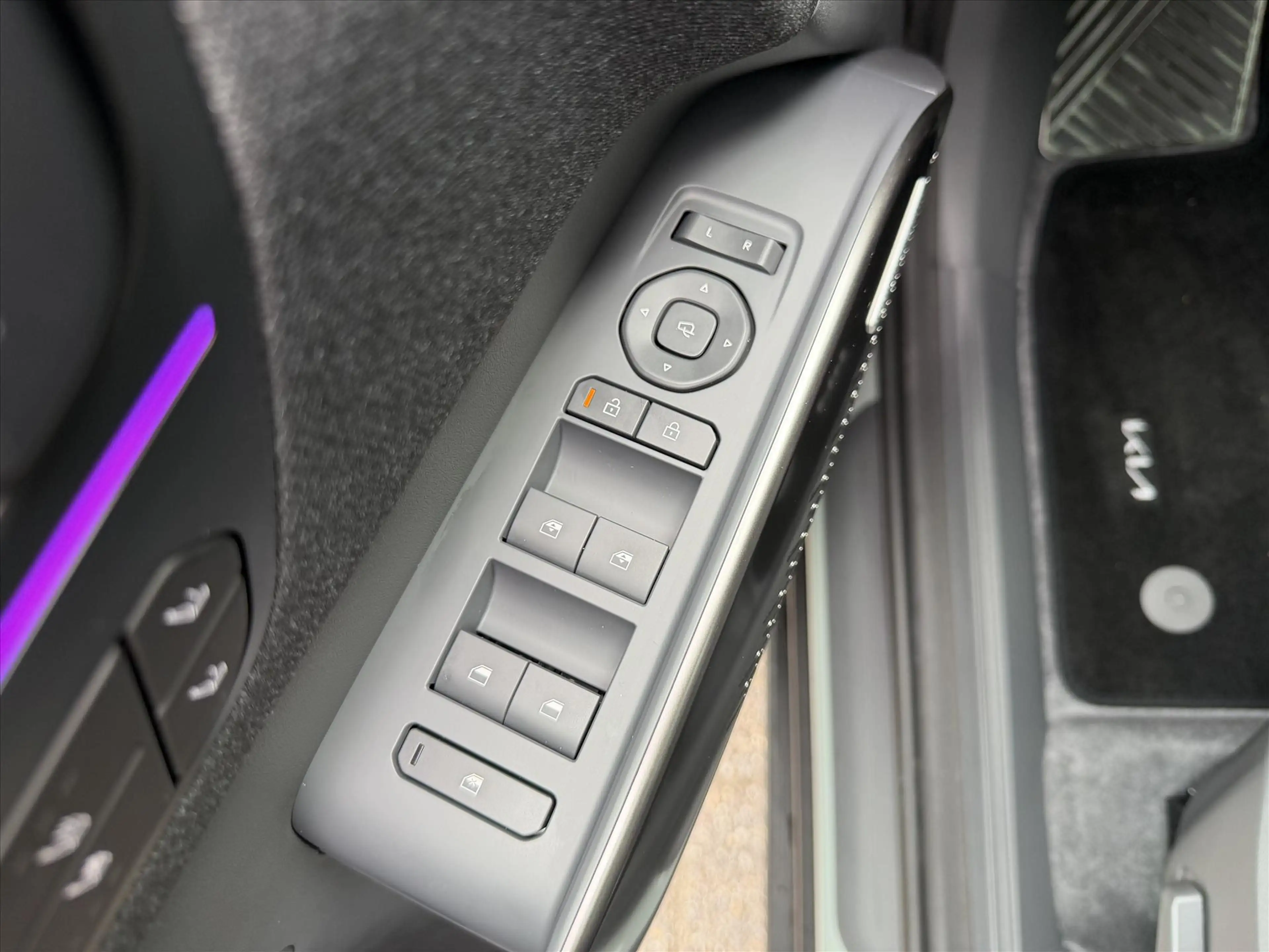 Kia EV2 61 kWh 135pk (5-zits) Black-Line — photo 16