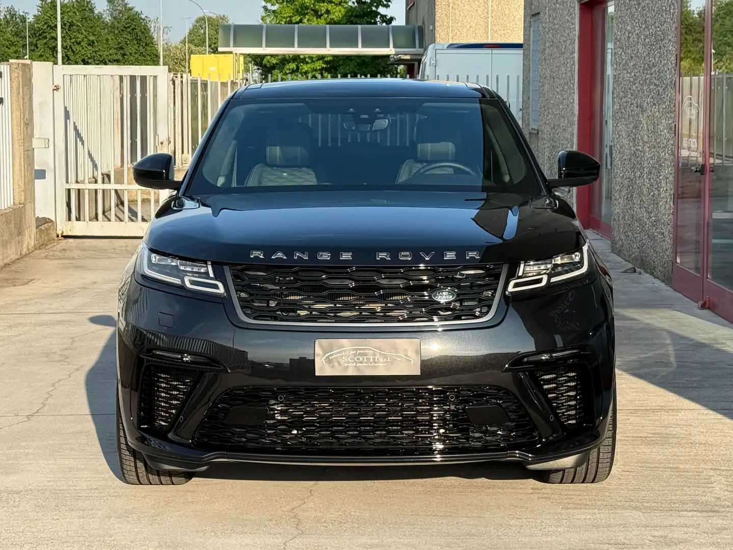 Land Rover Range Rover Velar 5.0 V8 SV Autobiography  550cv auto Schwarz - 2