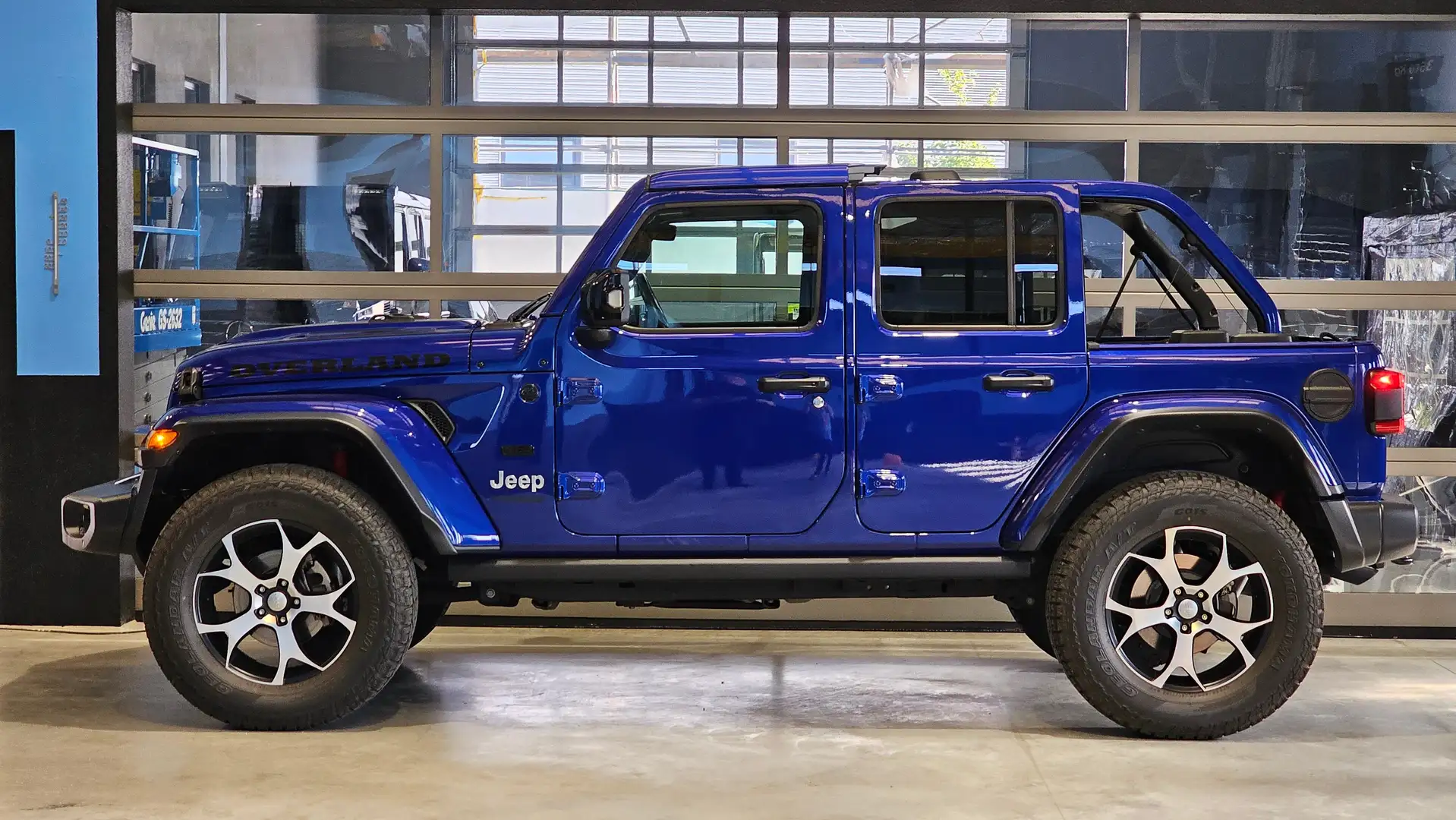 Jeep Wrangler Wrangler Unlimited Overland Neuwertig! Blau - 2