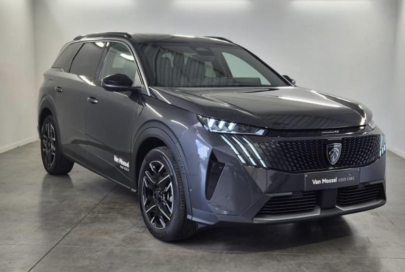 Peugeot 5008 1.2 HYBRID 145 e-DSC6 GT 7 seats + pano dak — photo 3