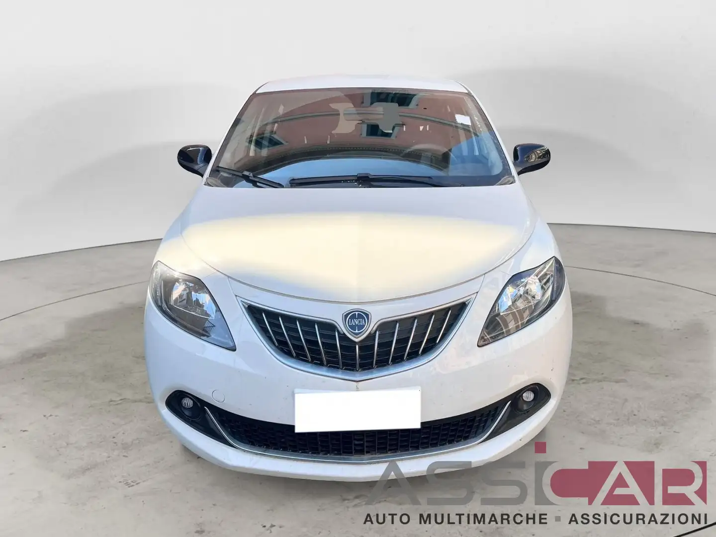 Lancia Ypsilon 1.0 FireFly 5 porte S&S Hybrid Platino Blanc - 2