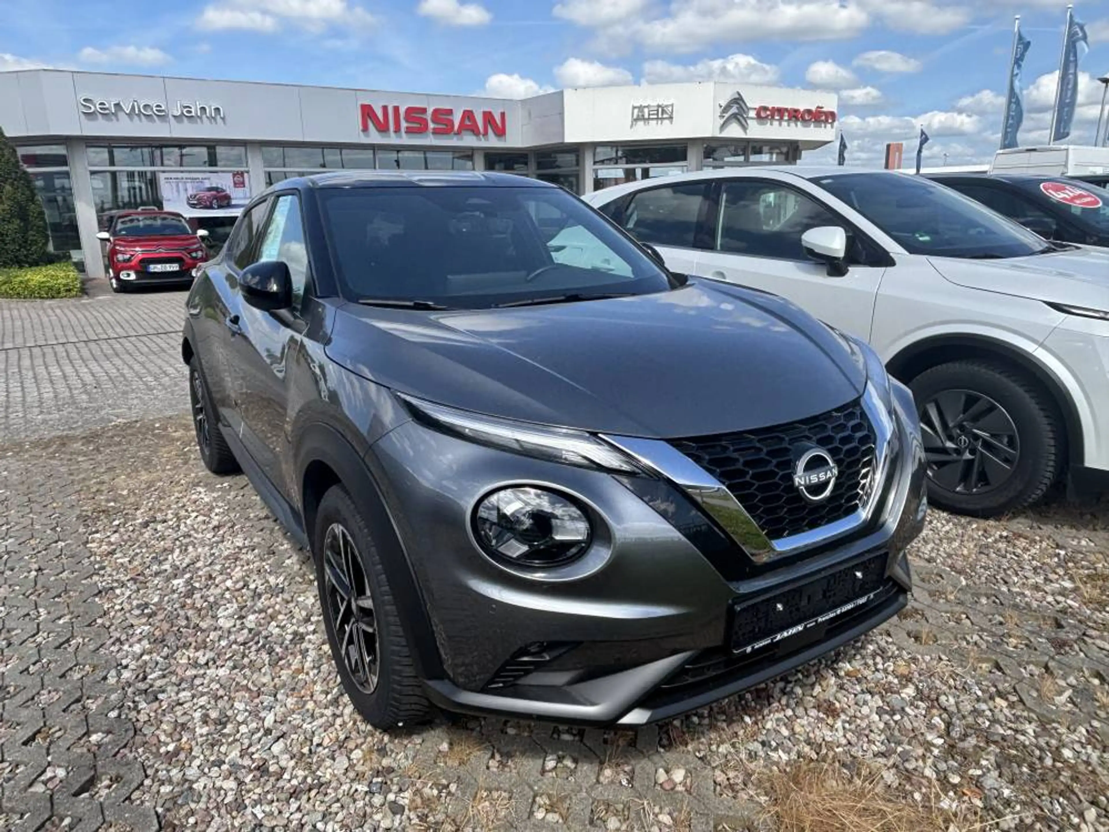 Nissan Juke JUKE 1.0 DIG-T