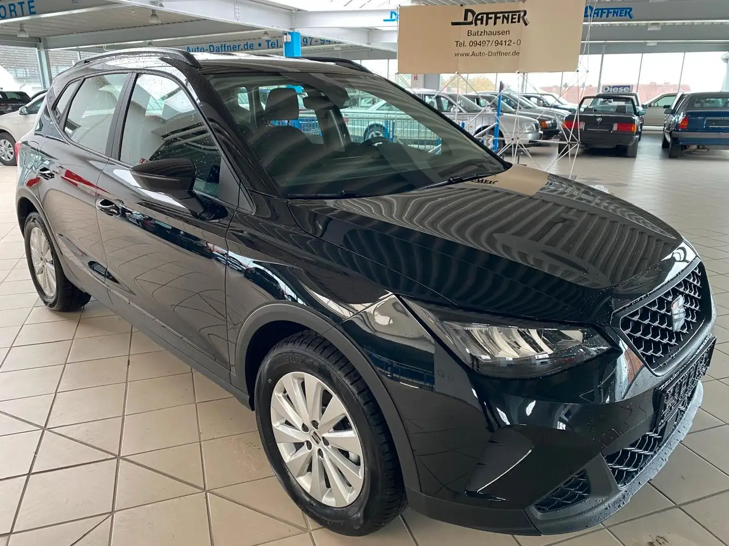 SEAT Arona TSi Style/ALU/DAB/SZHZG/PDC Zwart - 1
