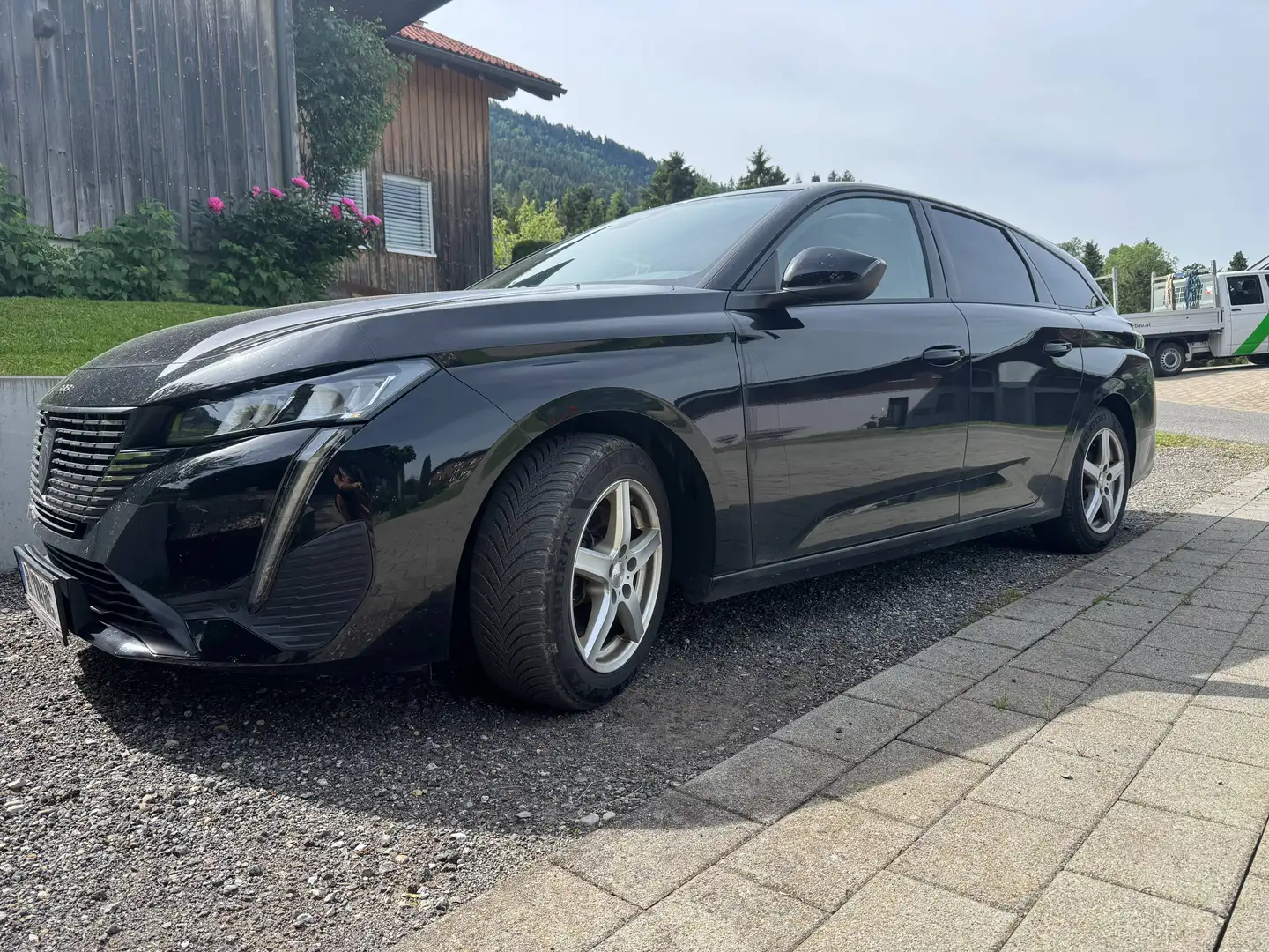 Peugeot 308 308 SW BlueHDi 130 S Schwarz - 1