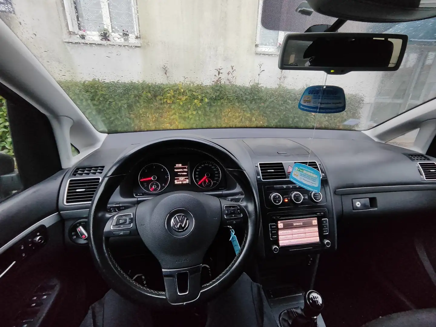 Volkswagen Touran 1.6 TDI 105 FAP Cup - 2