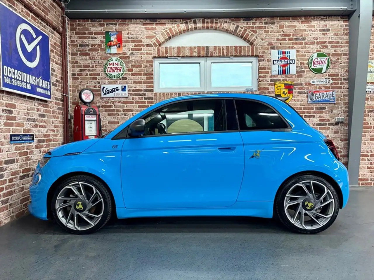 Abarth 500e 2023 — фото 7