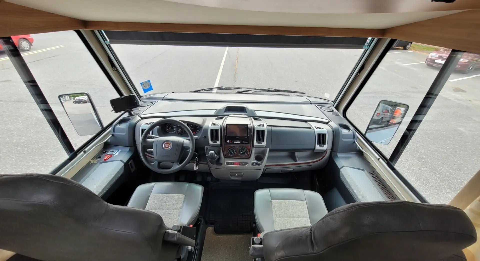 Fiat Ducato Wohnmobil Niesmann + Bischoff ARTO 64 ,Fiat 2.3l - 2