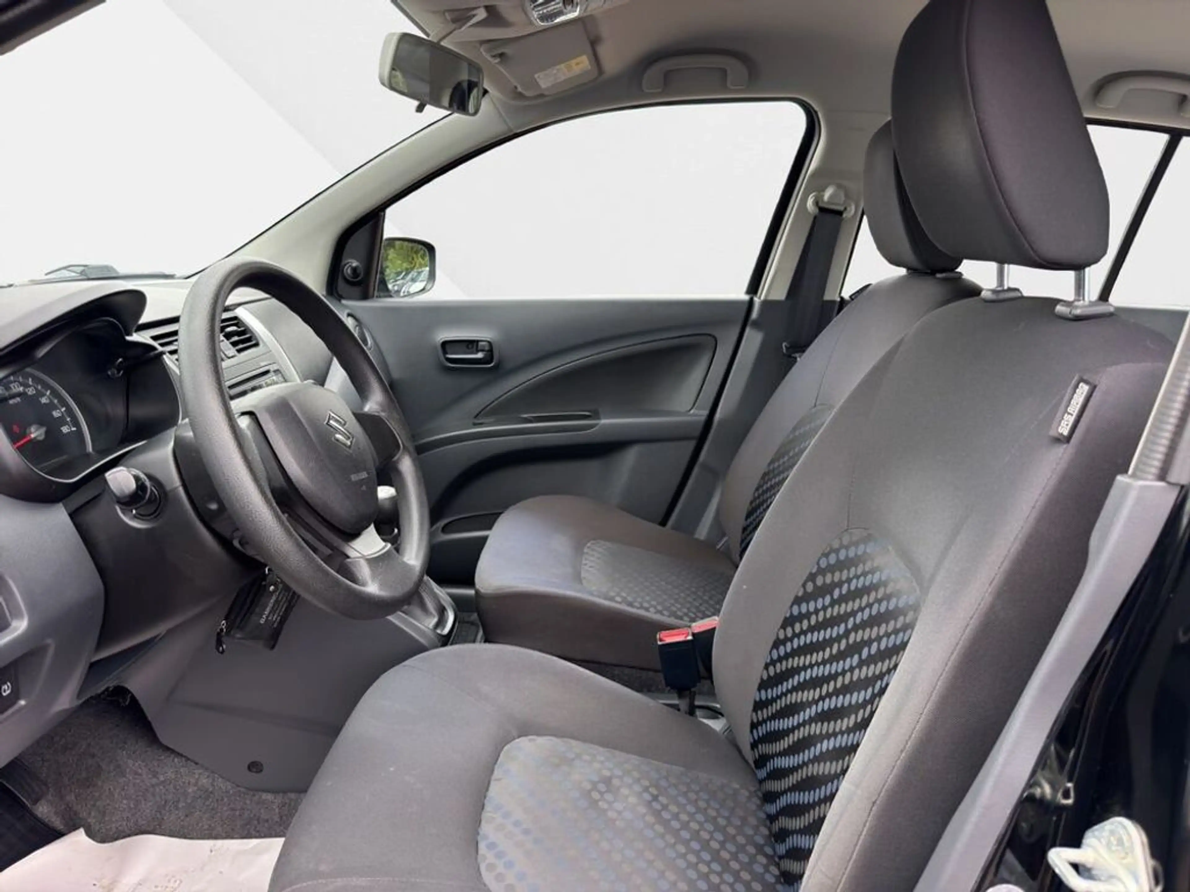Suzuki Celerio 1,0 Clear - 1. Besitzer — photo 11