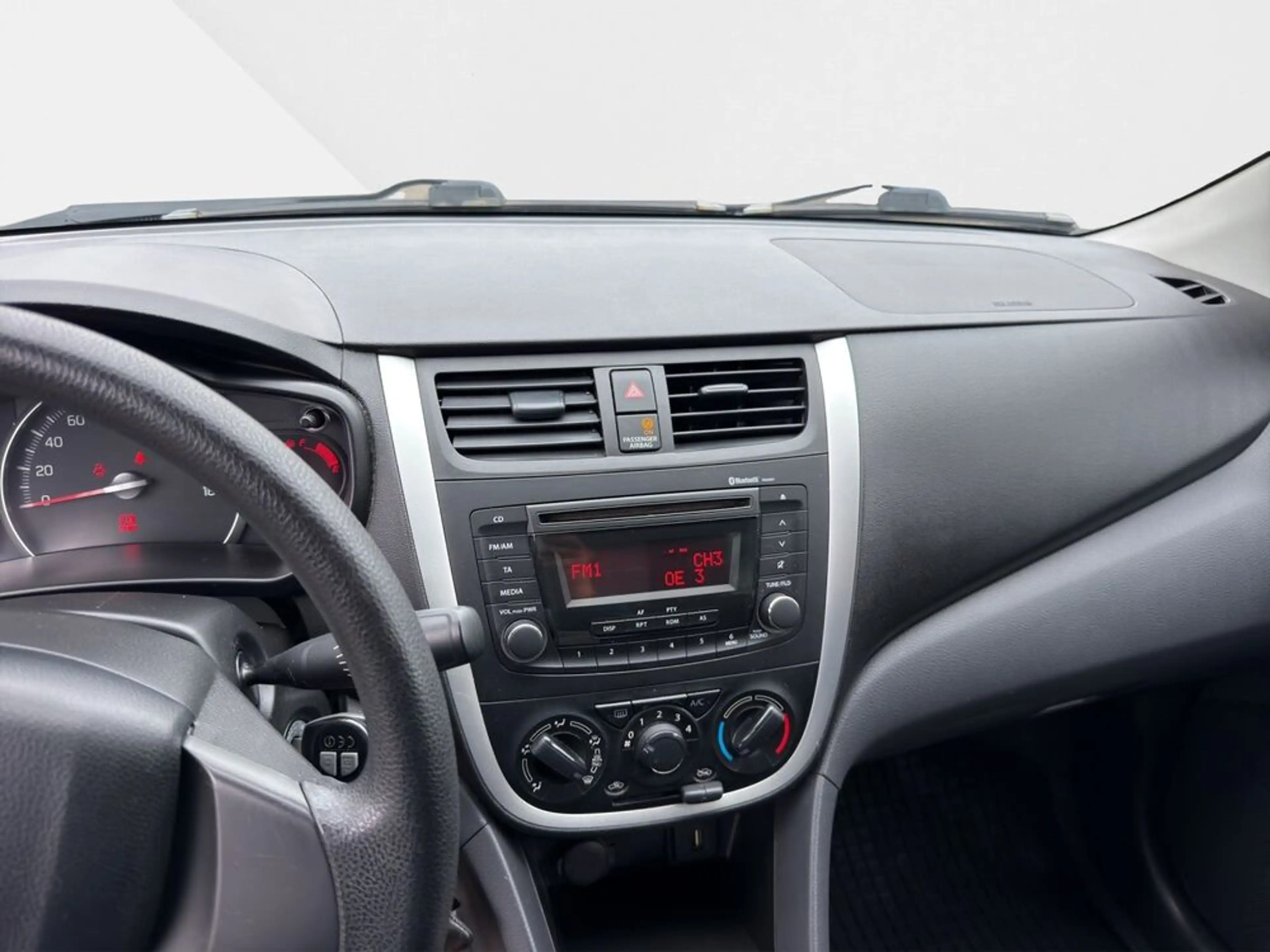 Suzuki Celerio 1,0 Clear - 1. Besitzer — photo 14