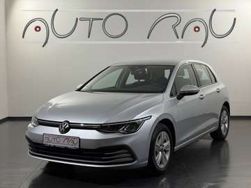 8 Limo. 2.0 TDI SCR Life *LED*NAVI*PDC*