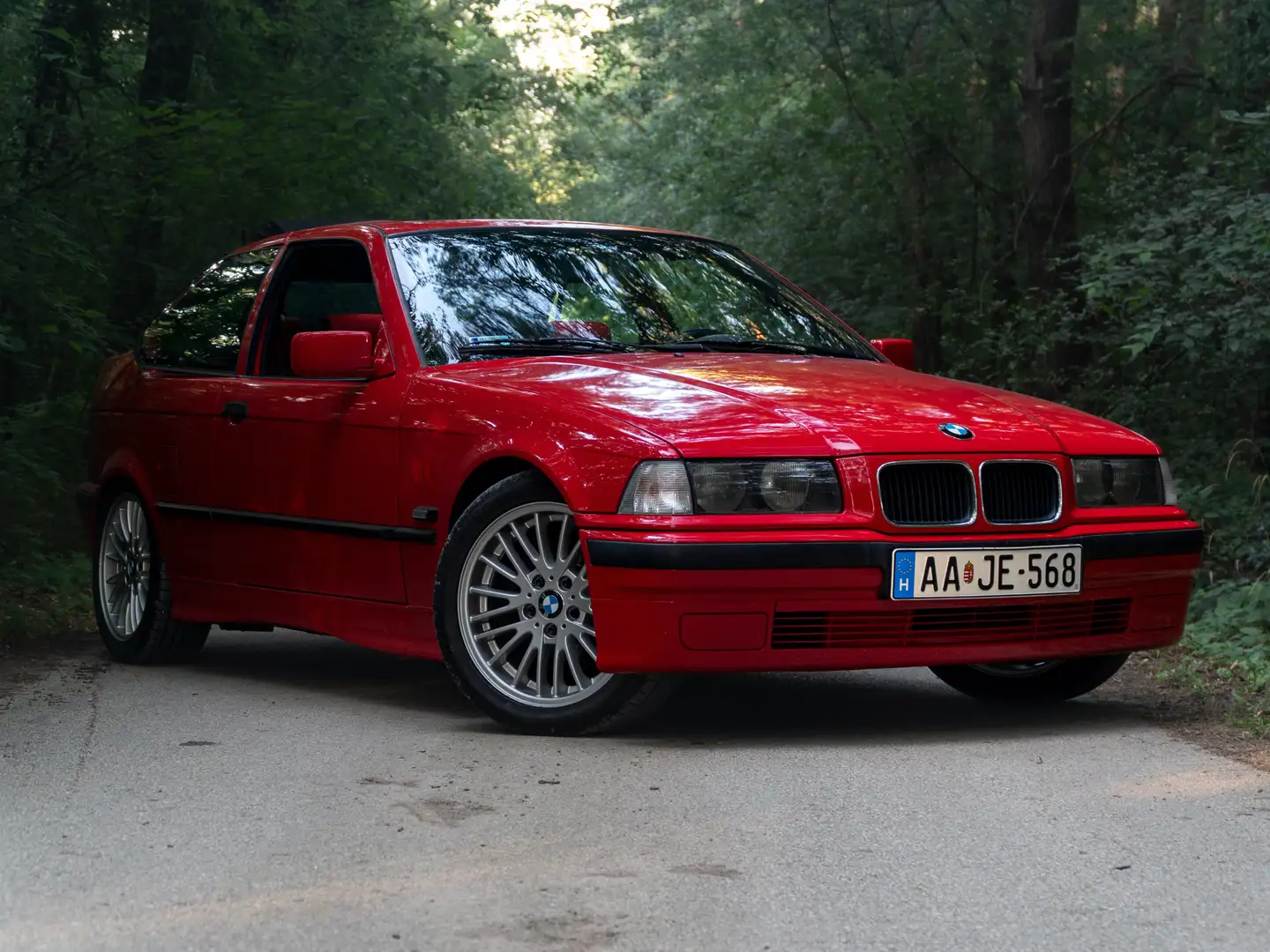 BMW 316 316i compact Kırmızı - 2