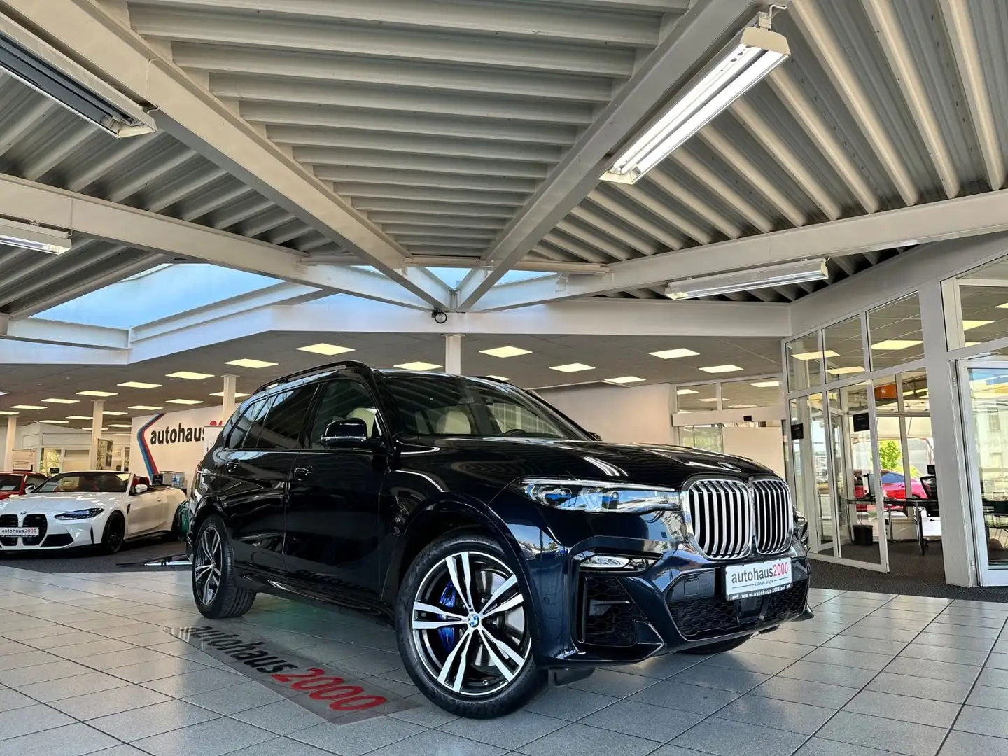 BMW X7 xDrive 40d M Sportpaket LASER/HUD/360°/AHK Schwarz - 1