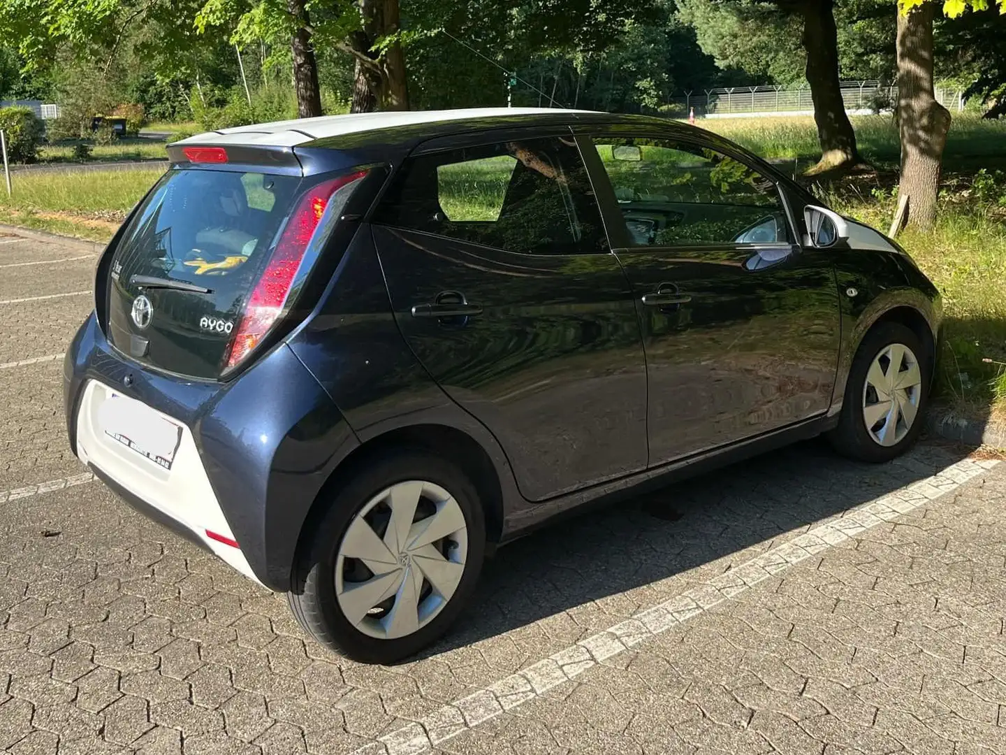 Toyota Aygo Aygo x-wave Bleu - 1