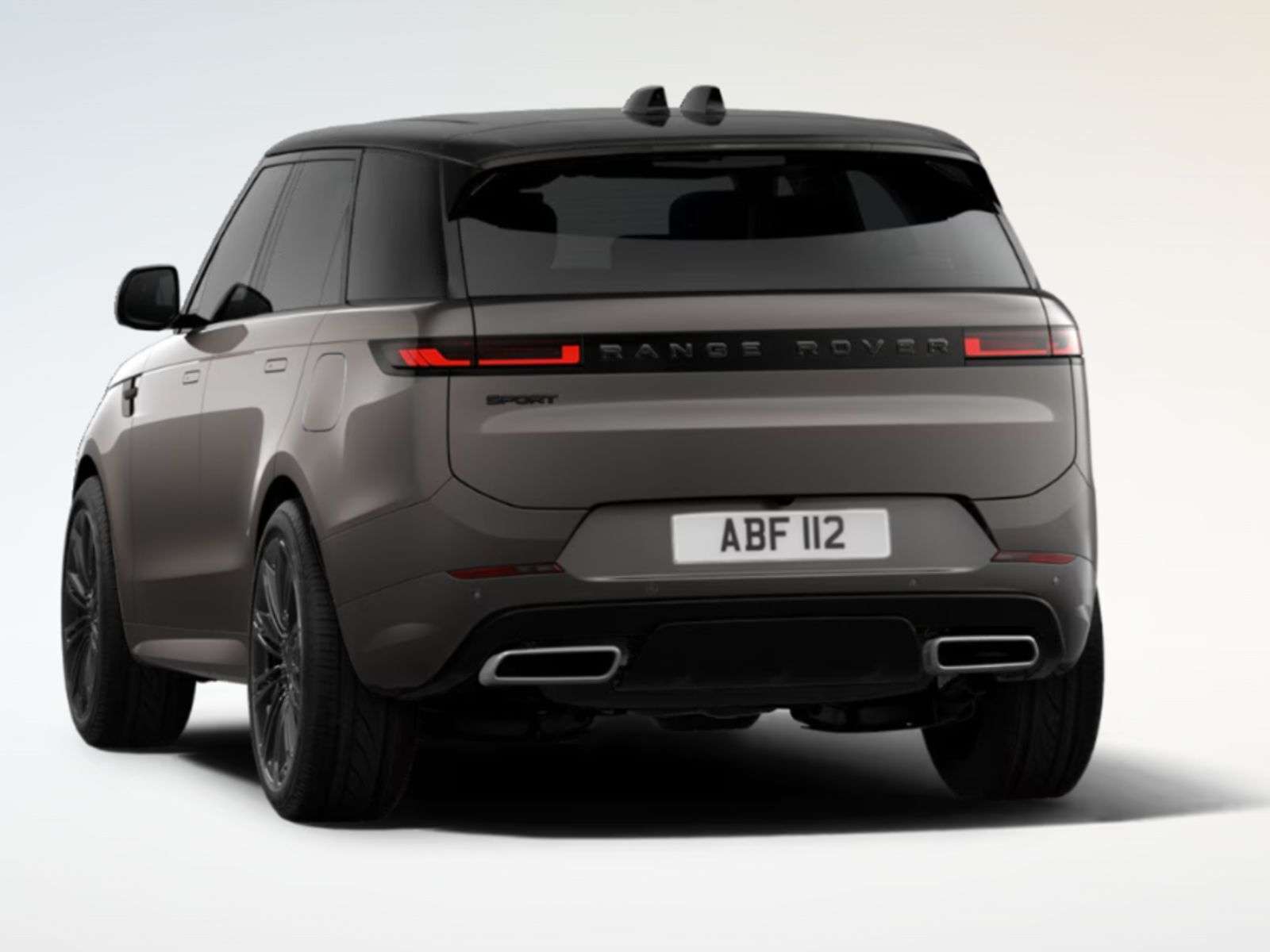 2026 Land Rover Range Rover Sport P400 DYNAMIC HSE | ENHANCED BLACK PKG - HIGH SPEC alt 3