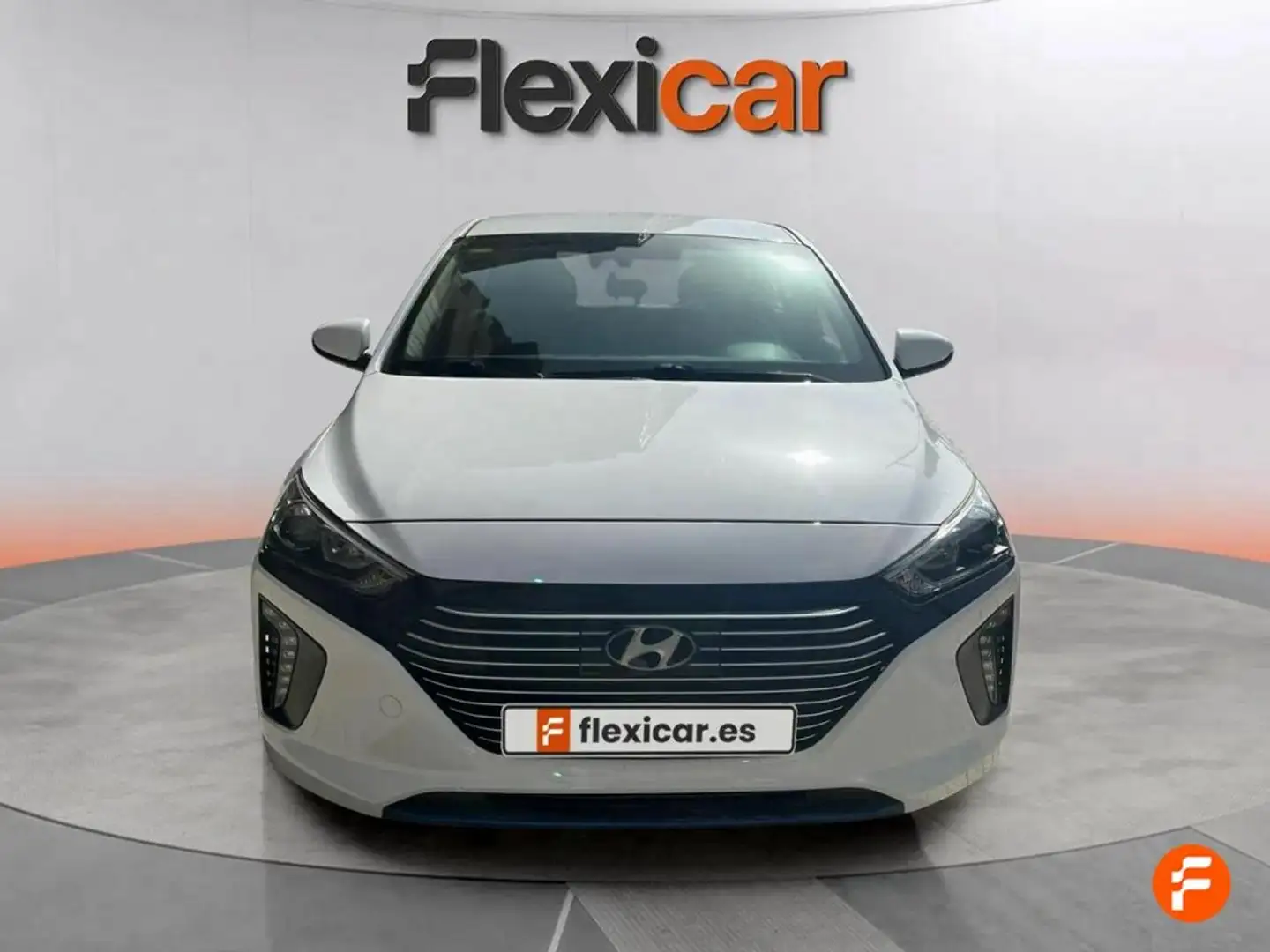 Hyundai IONIQ 1.6 GDI HEV Klass Nav DCT Amarillo - 2