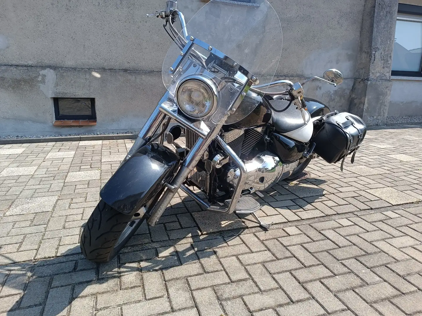 Suzuki VL 1500 Чорний - 1