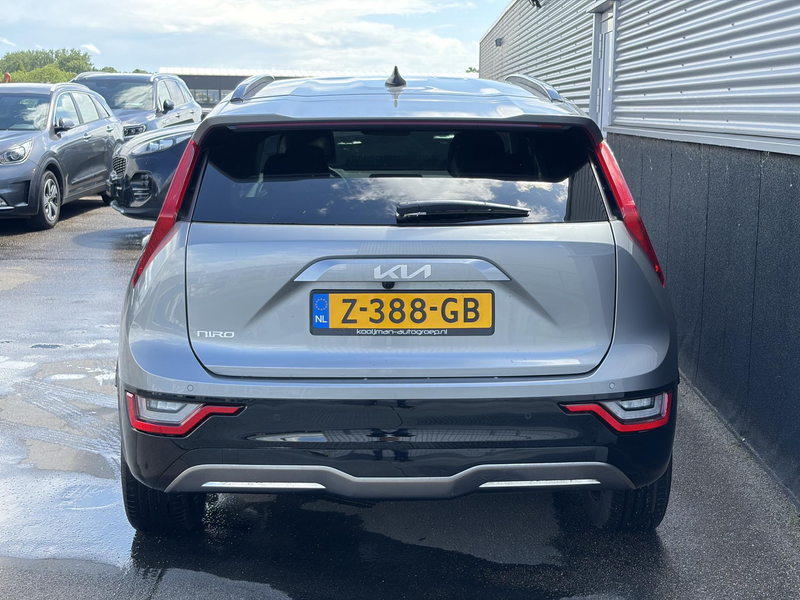 Kia e-Niro EV ExecutiveLine 64.8 kWh Nieuw! 16% bijtelling! M — photo 4