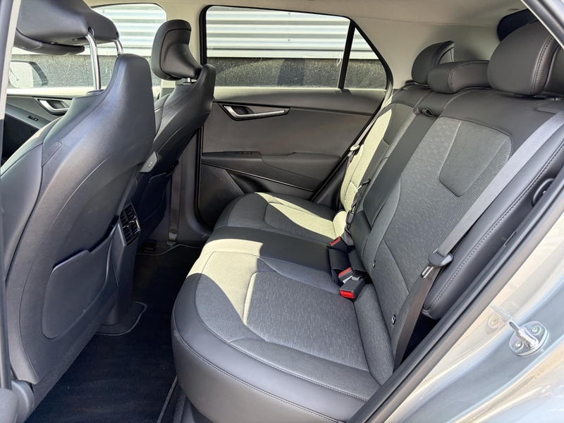 Kia e-Niro EV ExecutiveLine 64.8 kWh Nieuw! 16% bijtelling! M — photo 6