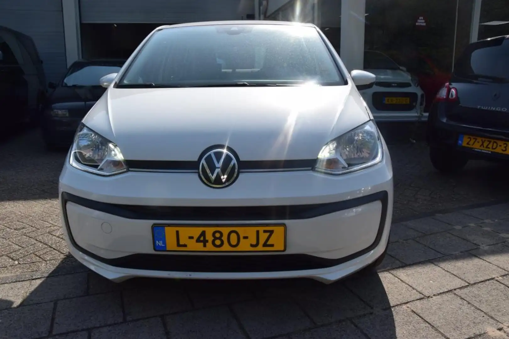 Volkswagen up! 1.0 Wit - 1