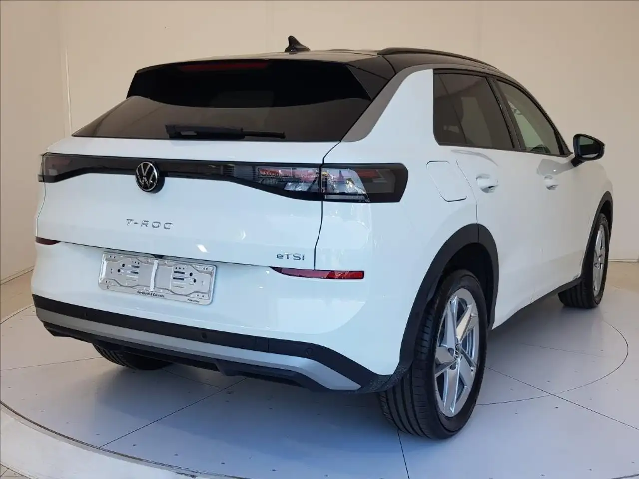 Volkswagen T-Roc 2026 — фото 6