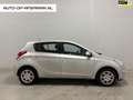 Hyundai i20 1.2i DynamicVersion 5drs. Airco APK NAP Grau - thumbnail 1