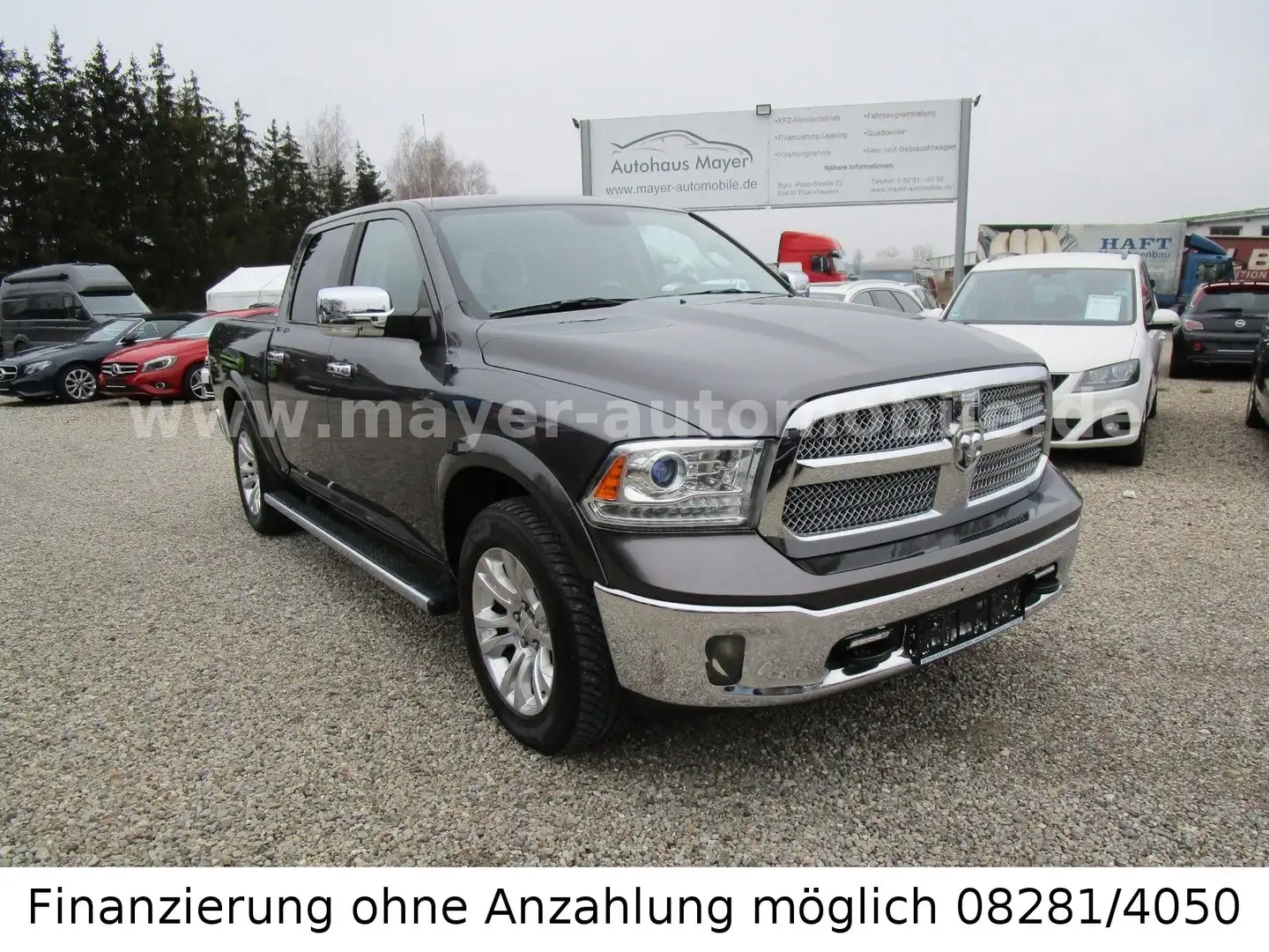 Dodge RAM 1500 Crew Cab *LONGHORN*unfallfrei*EU*Luft* Grau - 1