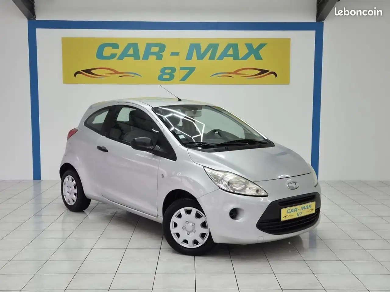 Ford Ka\u002FKa+ 1.2 i 70 cv Trend