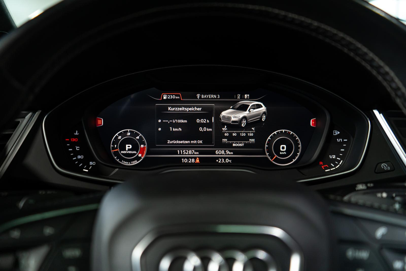 Audi SQ5 3.0 V6 TDI quattro AHK SHZ HUD B&O PANO STHZ — photo 14