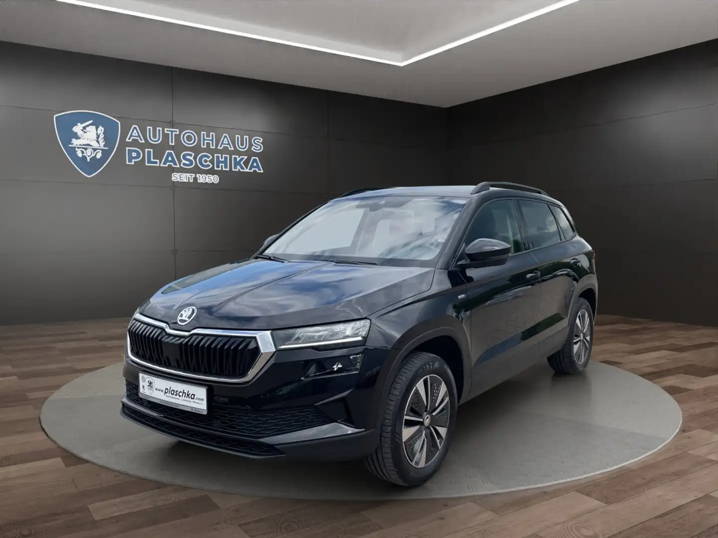 Skoda Karoq 2.0 TDI DSG Tour 4x4 LED+AHK+KEYLESS+NAVI Klima Schwarz - 1