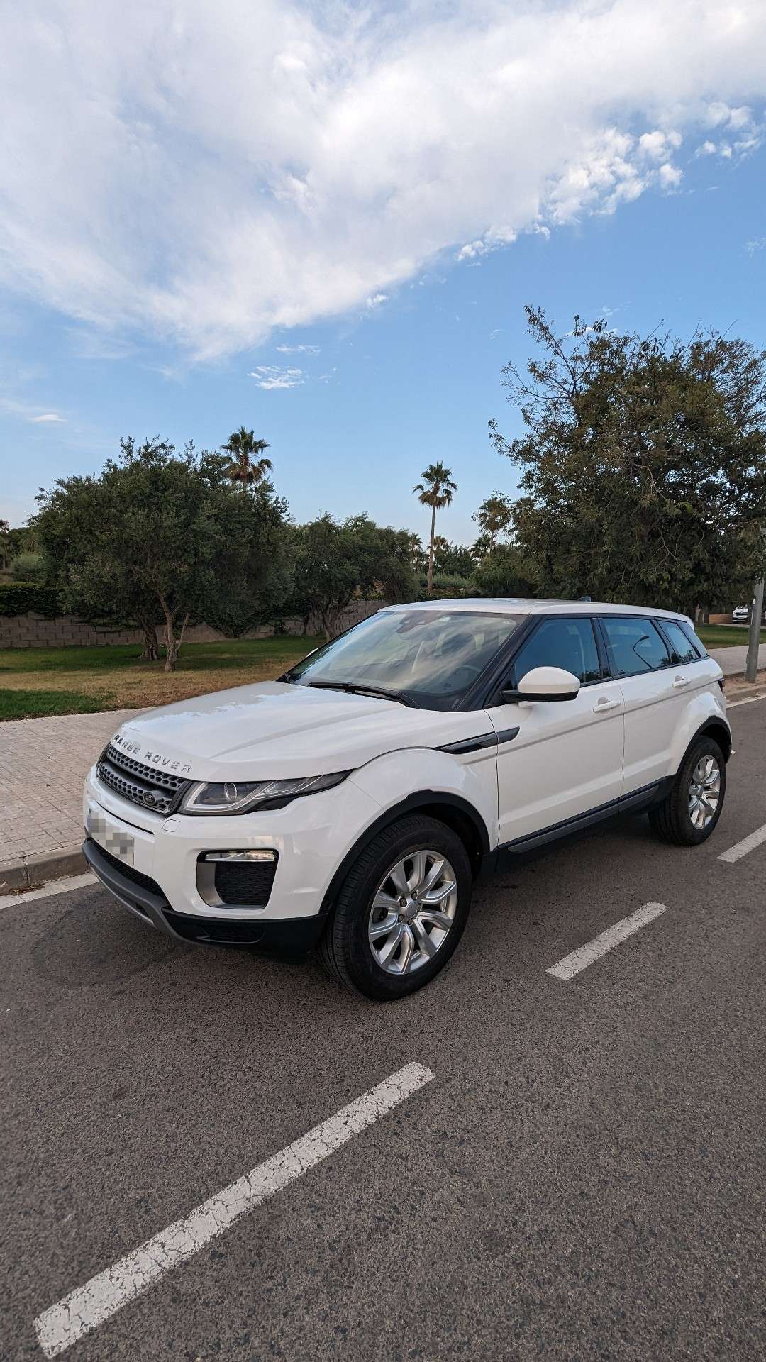 Land Rover Range Rover Evoque 2.0TD4 HSE Dynamic 4WD 150 - foto 1