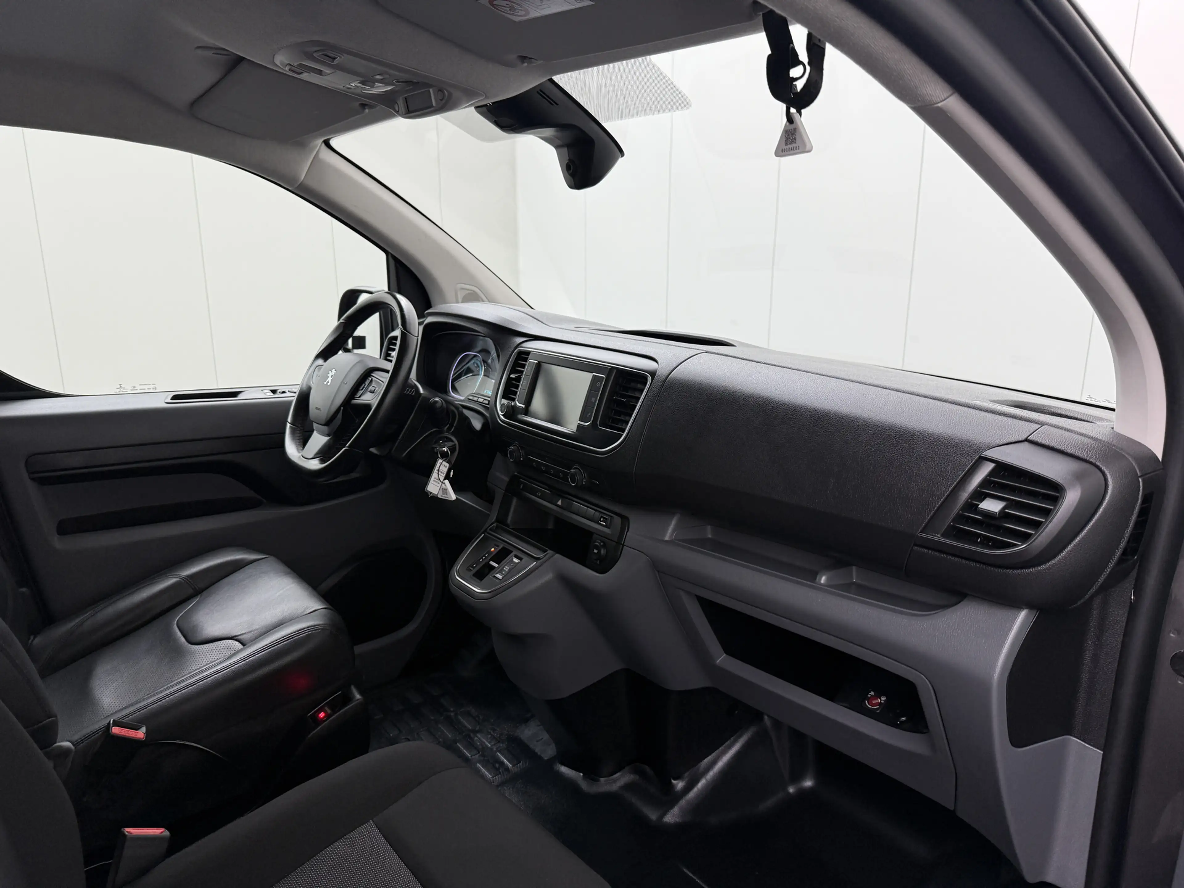 Peugeot e-Expert Lang Premium 75 kWh | Elektrisch | Multimedia | Ca — photo 20
